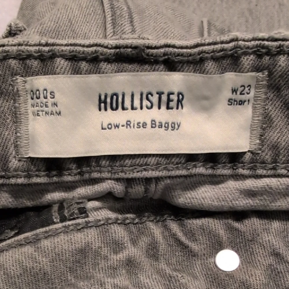 000 Hollister Gray Wash Low-rise Baggy Jeans - Picture 4 of 4
